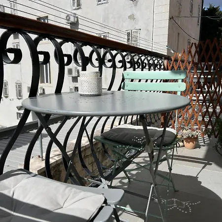 Guest house Milla 3*